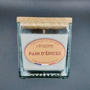 BOUGIE CARRÉ "PAIN D'ÉPICES " DE L'ÉCHOPPE BUISSONIERE