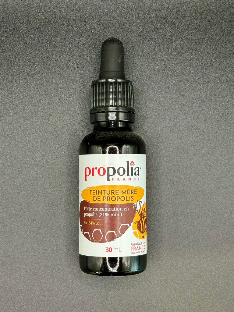 Teinture mère de propolis Propolia 54 % vol d’alcool, extrait concentré pour soutenir les défenses naturelles.