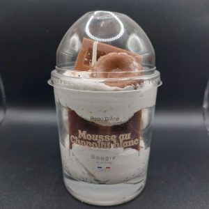 GRANDE BOUGIE GOURMANDE PARFUMÉ " MOUSSE AU CHOCOLAT BLANC " DE PEAU D'ANE