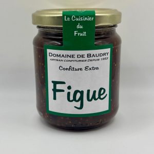 Pot de confiture de figue, au verre transparent, laissant apparaître une texture épaisse parsemée de graines, avec une étiquette artisanale