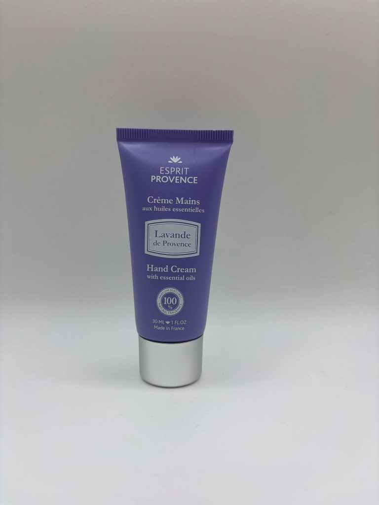 Tube de crème pour les mains aux huiles essentielles et lavande de Provence, hydratante et apaisante.