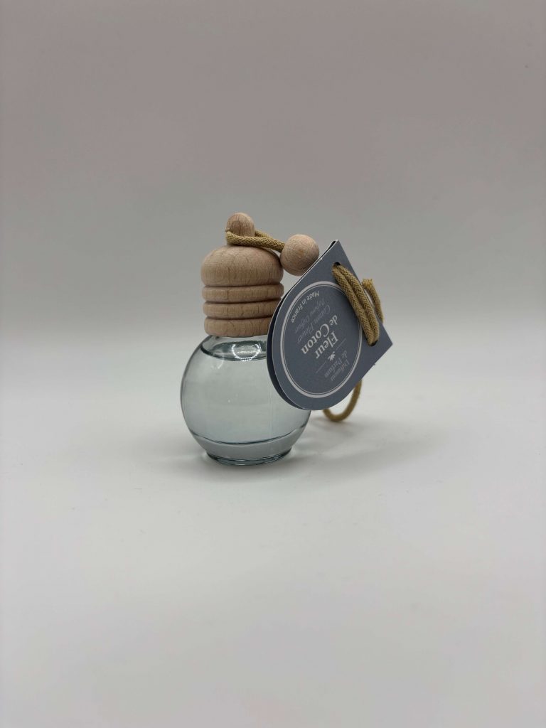 Diffuseur de parfum en forme de boule avec senteur fleur de coton, ambiance douce et parfumée.