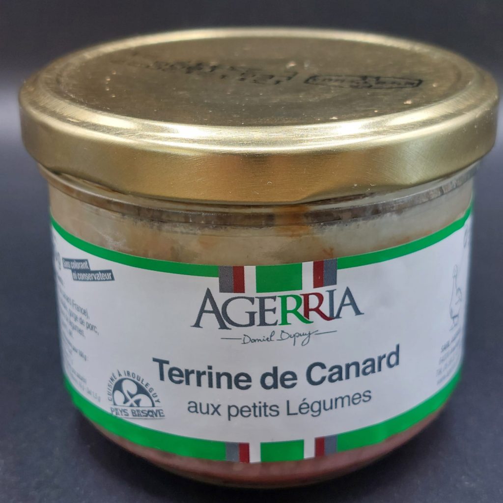Terrine de canard aux petits légumes Agerria, spécialité savoureuse et authentique.