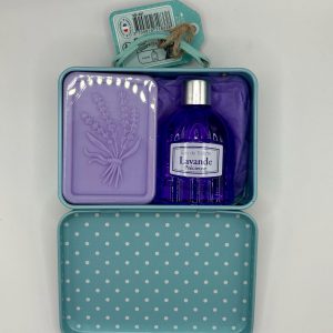 Valisette avec savon et eau de toilette Lavande précieuse.