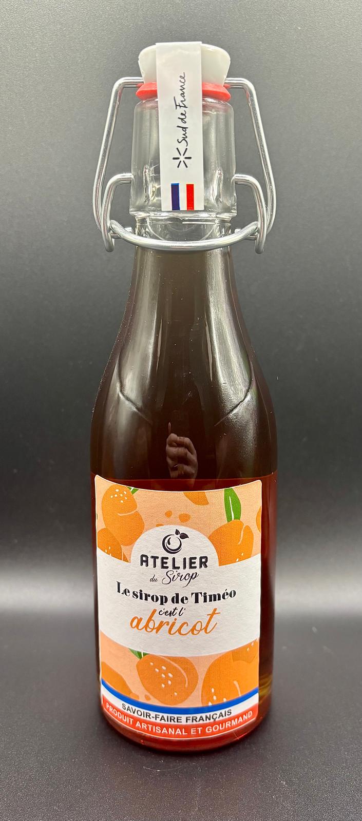 Bouteille de sirop d’abricot de la marque L’Atelier du Sirop, idéal pour boissons, cocktails et desserts fruités